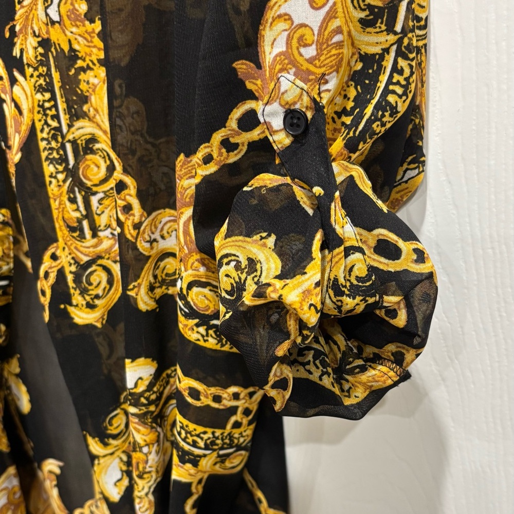 Black and Gold Chain Print Shirt Dress size M
Coverups tunic - Picture 6 of 7